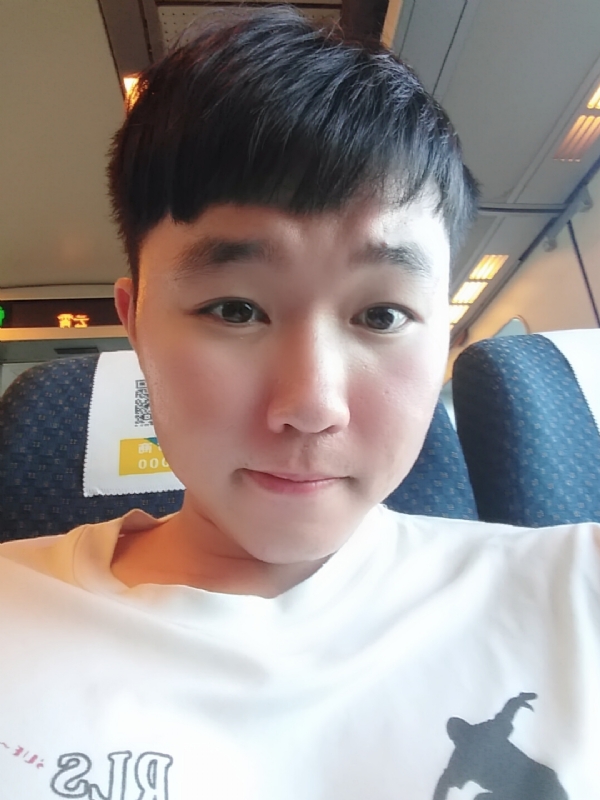 爱玉的第一张照片--基隆交友中心