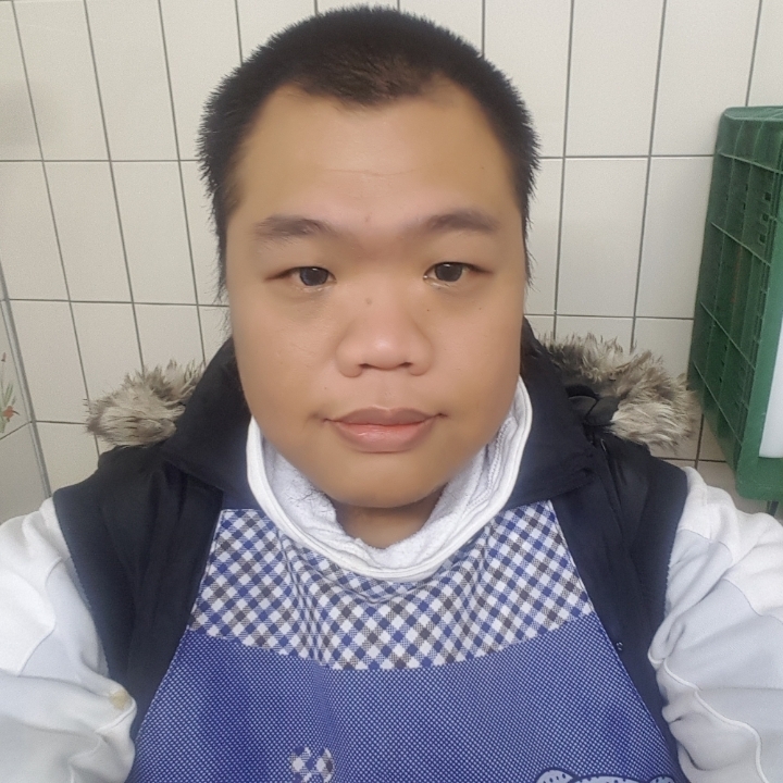 黑熊的第一张照片--基隆交友中心