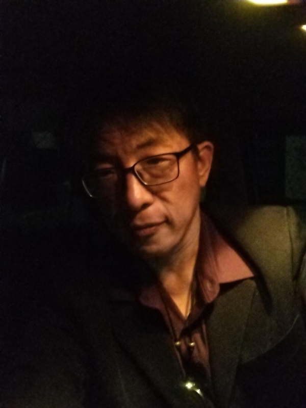 隱姓埋名的第一张照片--基隆交友中心
