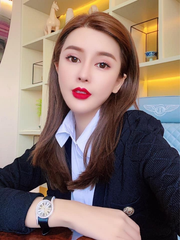 李嘉薇的第一张照片--基隆交友中心